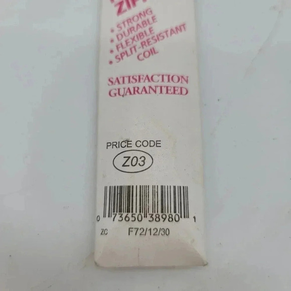 Vintage Coats And Clark All Purpose Polyester Zipper 12" Light Pink Polyester - Picture 2 of 11